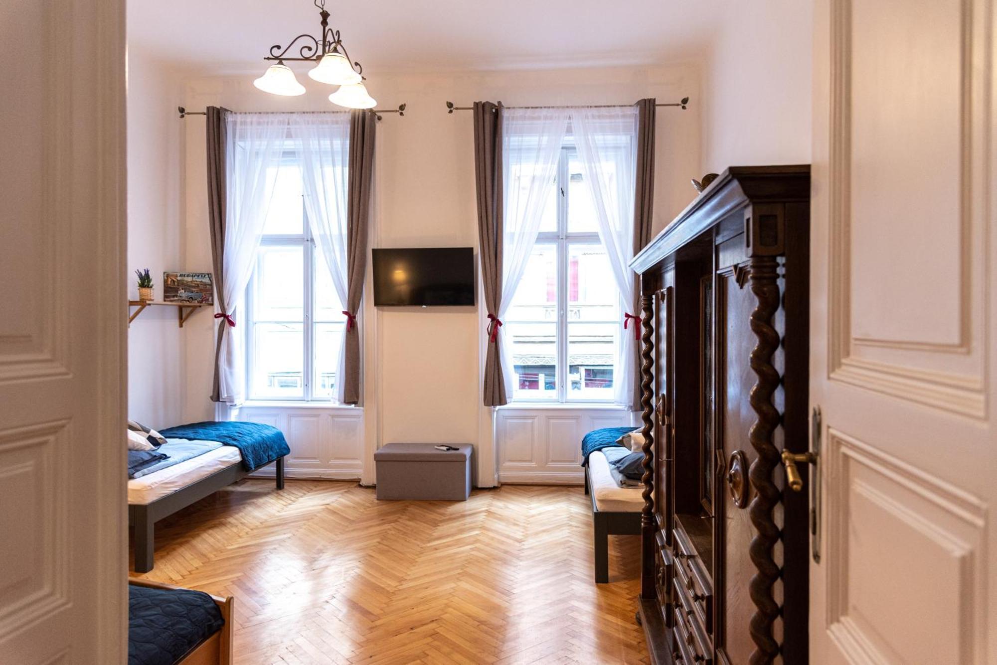 Viol Apartment Budapest Eksteriør bilde