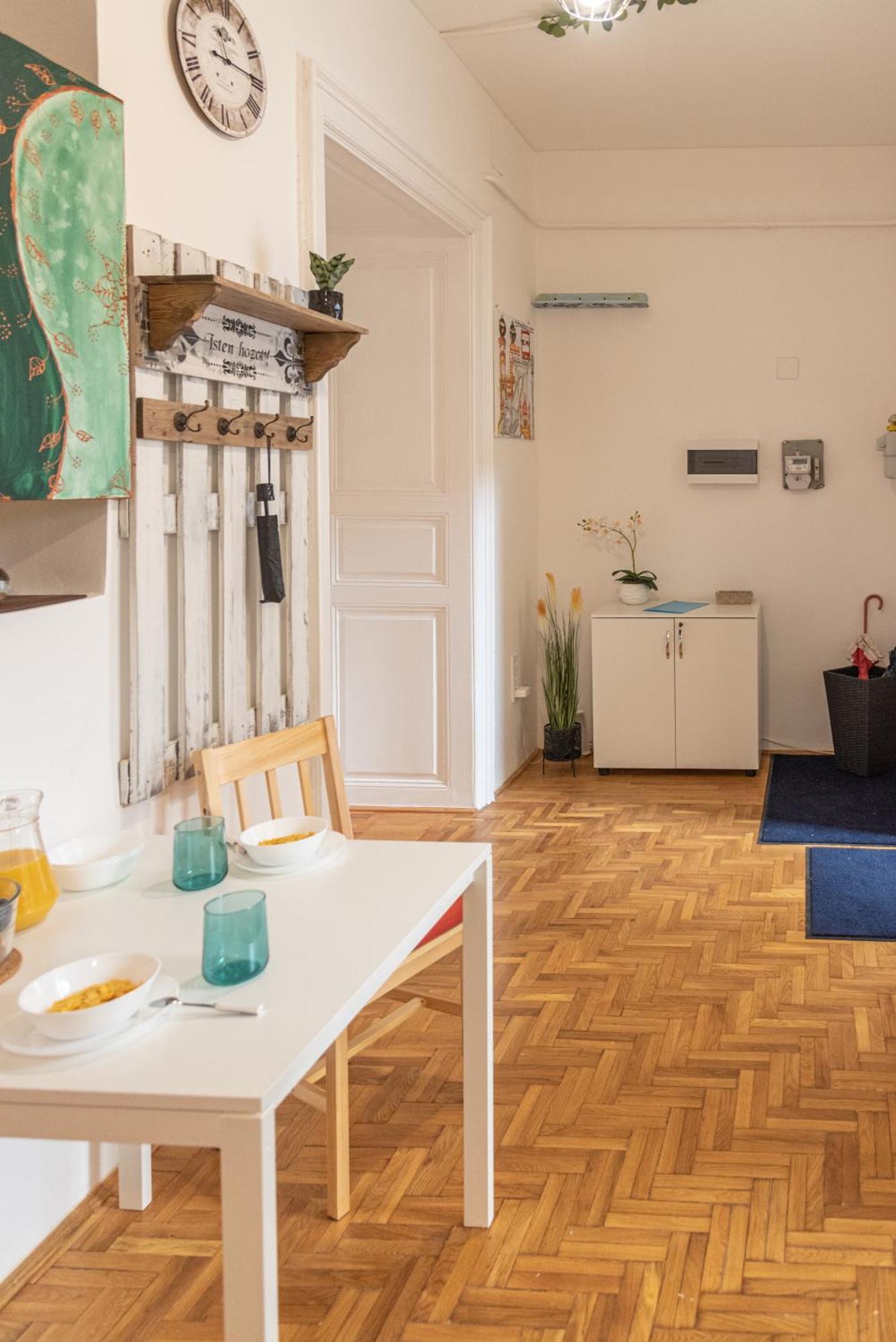 Viol Apartment Budapest Eksteriør bilde